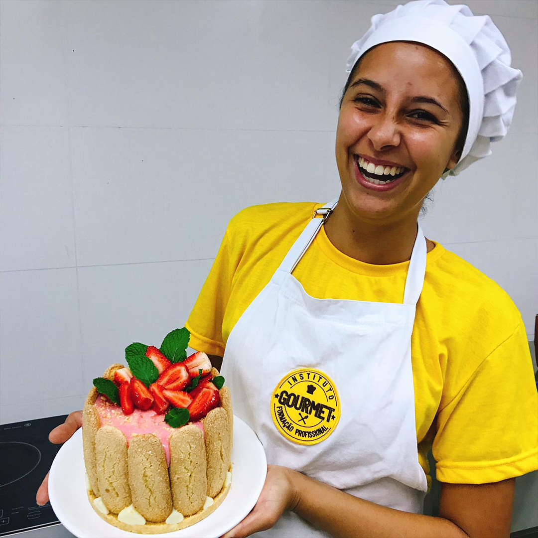 Aluna do Curso de Confeiteiro Profissional do Instituto Gourmet
