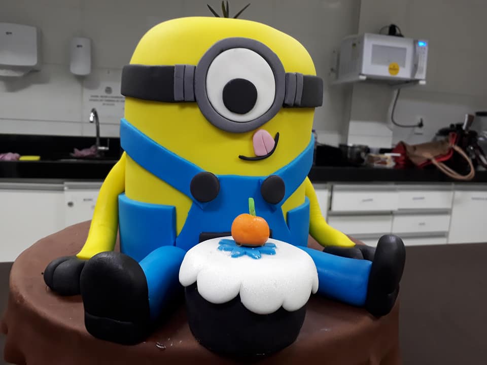 Trabalho dos alunos do Curso de Confeitaria Trabalho dos alunos do Curso de Confeitaria