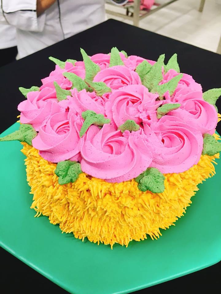 Trabalho dos alunos do Curso de Confeitaria Trabalho dos alunos do Curso de Confeitaria