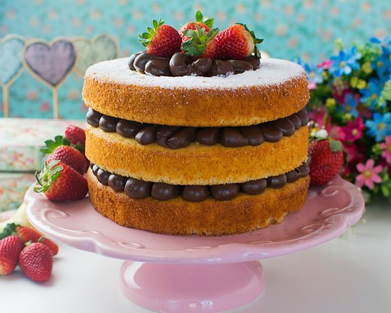 Trabalho dos alunos do Curso de Confeitaria Trabalho dos alunos do Curso de Confeitaria